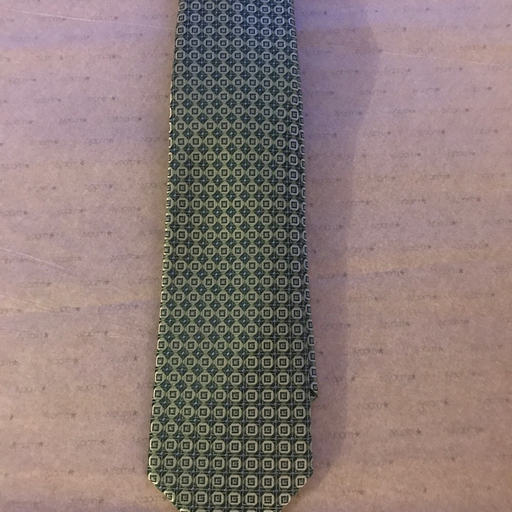 Men's tie